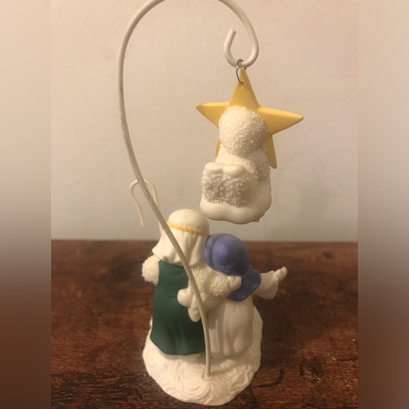 Dept 56 Snowbabies A Star Shown Down - Picture 2 of 2